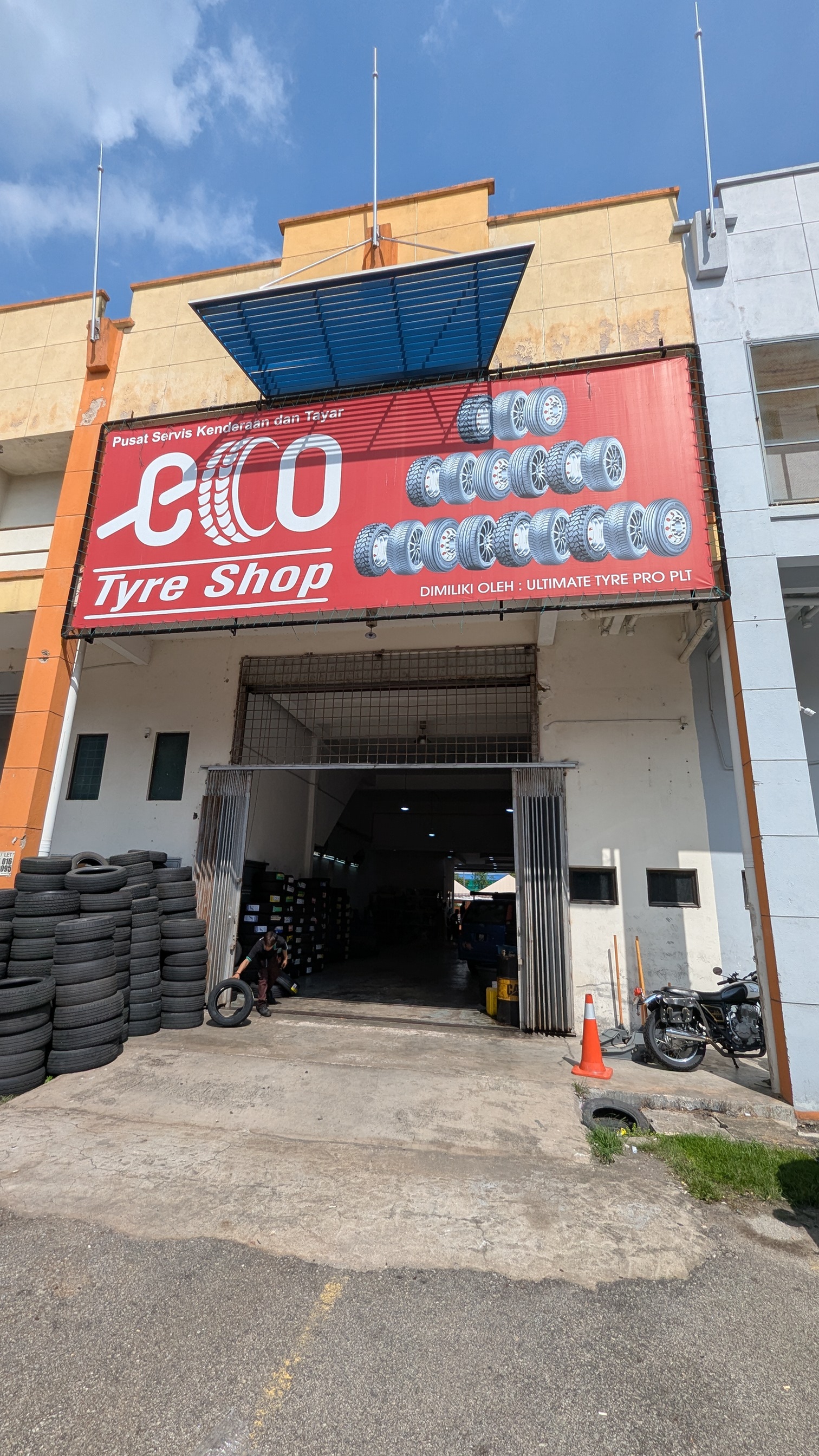 Eco Tyre Shop (Car Service and Tyres centre) 4